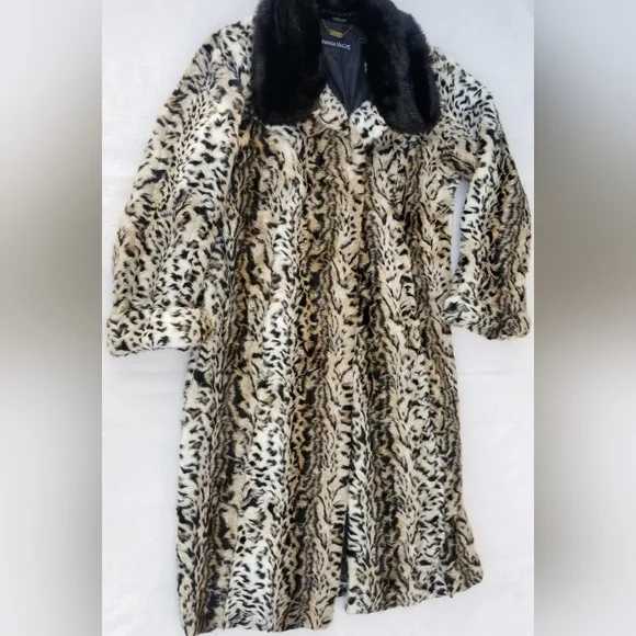 Pamela Mckoy COUTUREstatement Faux Animal print Fur Long coat